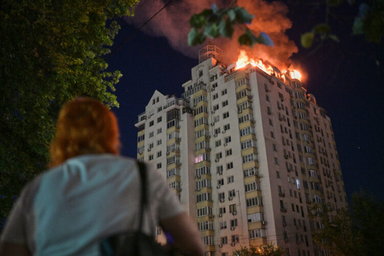Putin shrugs off fuel shortages in Russia, ramps up attacks on Ukraine